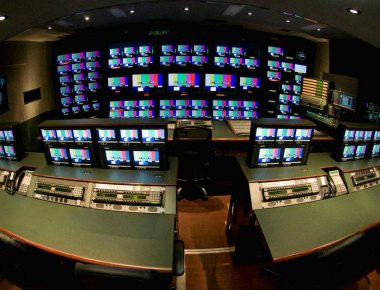 Τηλεοπτικές άδειες: Ψηφίστηκε στην Βουλή η τροπολογία